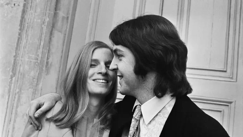 Muere la fotógrafa y activista por los derechos de los animales, Linda McCartney.
